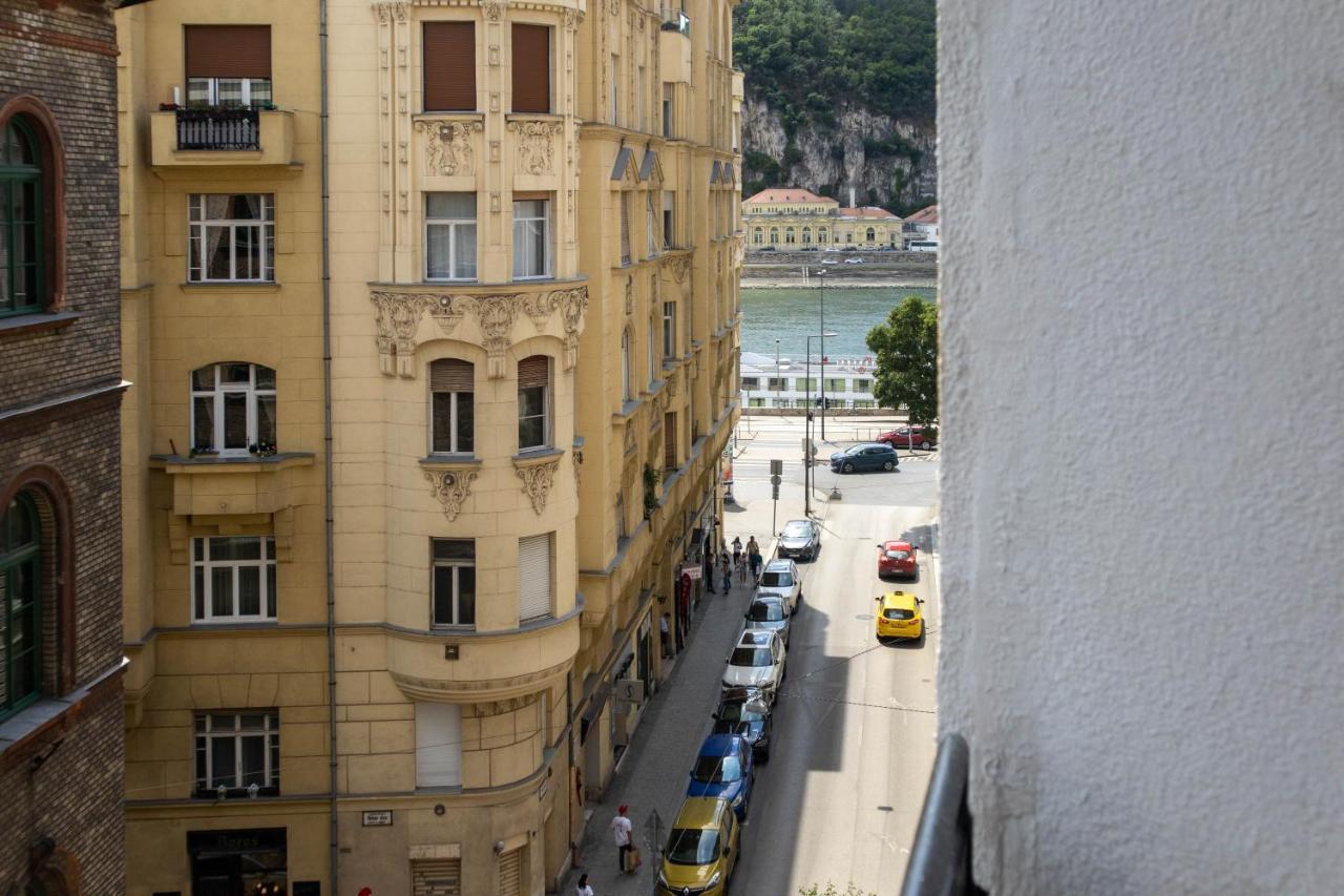 d.Five Irányi Apartment Budapest Exterior foto